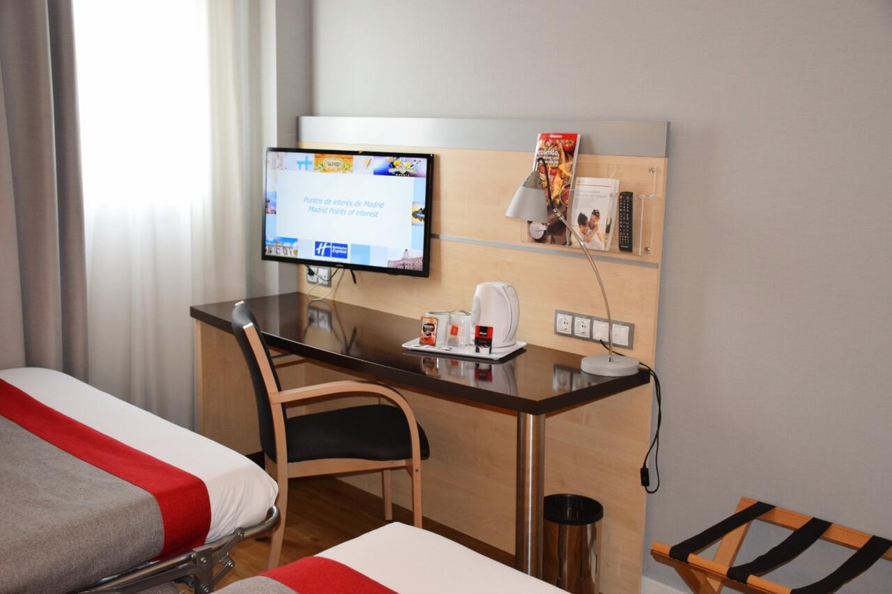 Hotel Holiday Inn Express Madrid-Rivas By Ihg Dış mekan fotoğraf