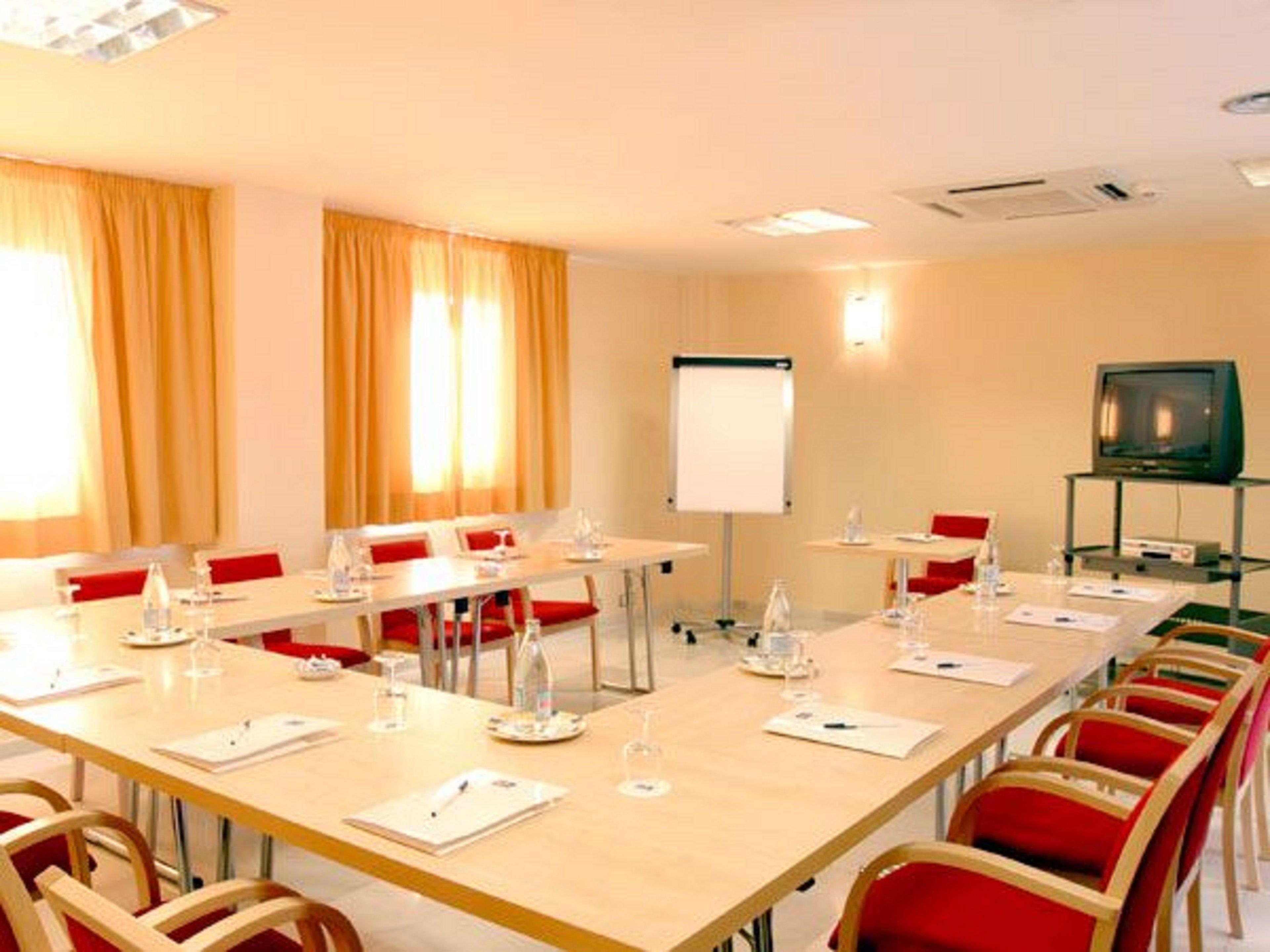 Hotel Holiday Inn Express Madrid-Rivas By Ihg Konforlar fotoğraf