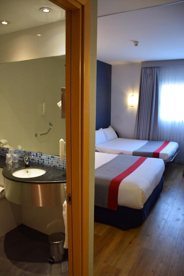 Hotel Holiday Inn Express Madrid-Rivas By Ihg Dış mekan fotoğraf